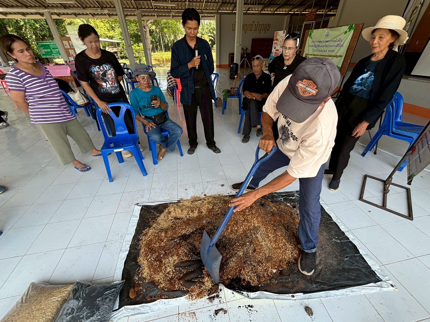 title - ส.ป.ก.ประจวบคีรีขันธ์ วันที่ 25-26 มีนาคม 2569 ดำเนินการจัดฝึกอบรมโครงการพัฒนาเกษตรกรรมยั่งยืนในเขตปฏิรูปที่ดินจังหวัดประจวบคีรีขันธ์ ปีงบประมาณ พ.ศ. 2569